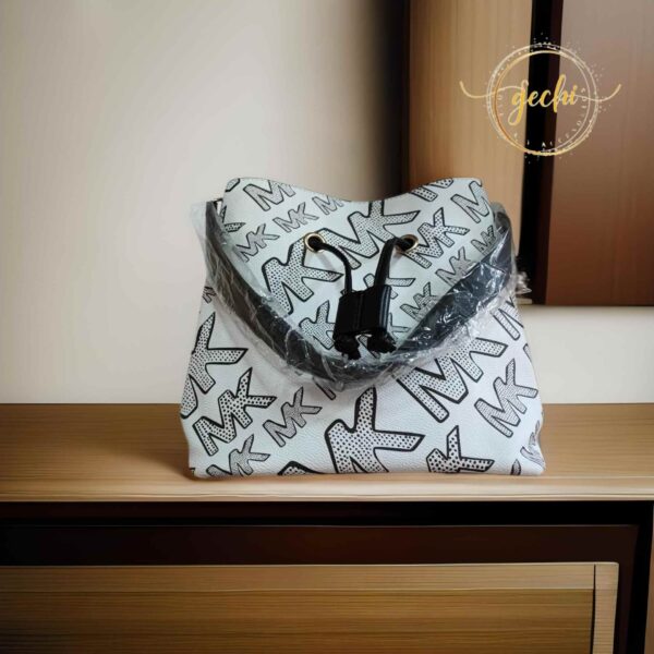 Tula Casual Triple  AAA