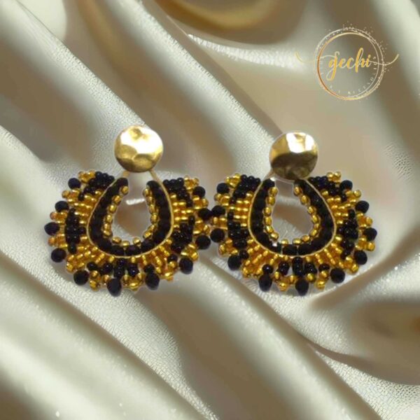 Aretes Tejidos